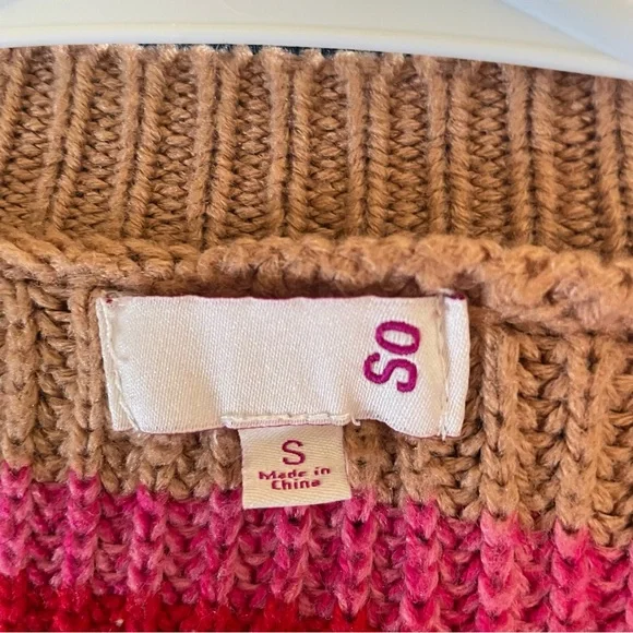 SO brand beige, pink, and red striped crew neck sweater Y2K women’s small - Picture 5 of 7